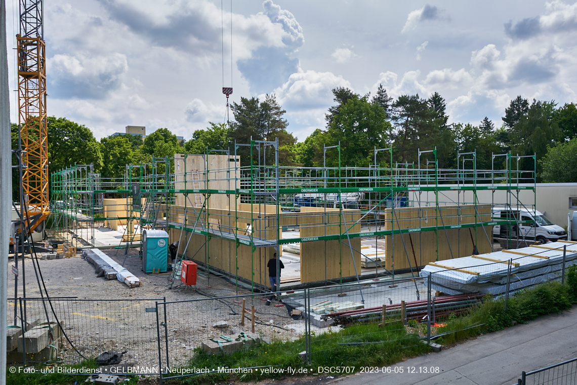 05.06.2023 - Neue Wände für das HAus für Kinder in Neuperlach in München